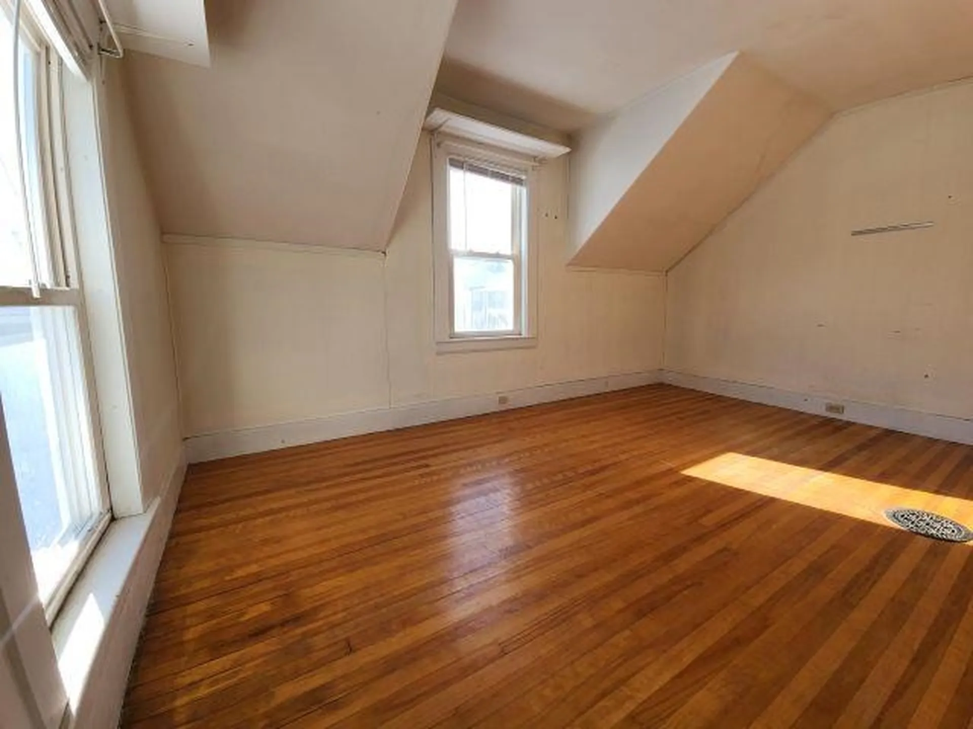 24 Jewel Street Gorham NH 03581