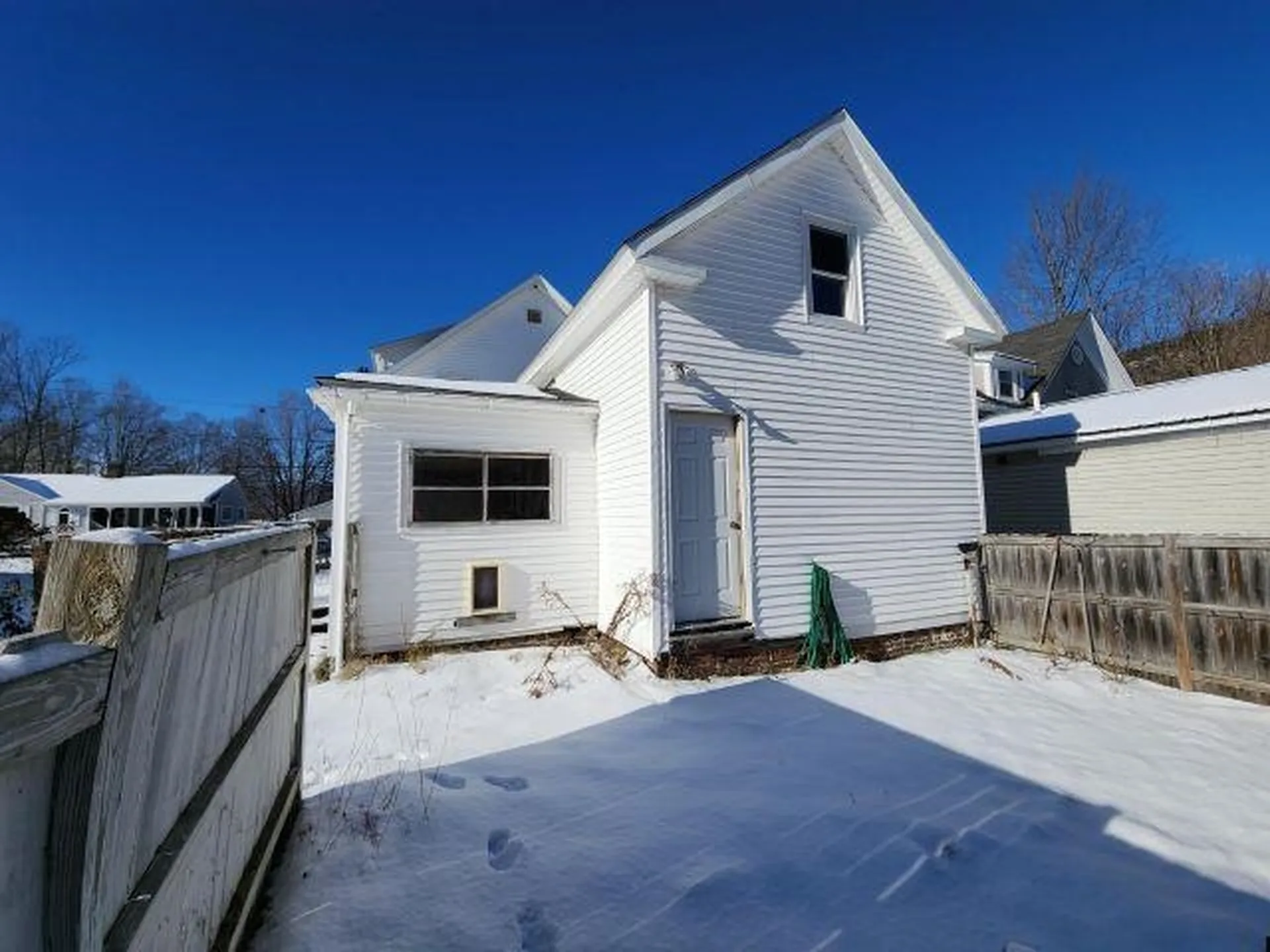 24 Jewel Street Gorham NH 03581