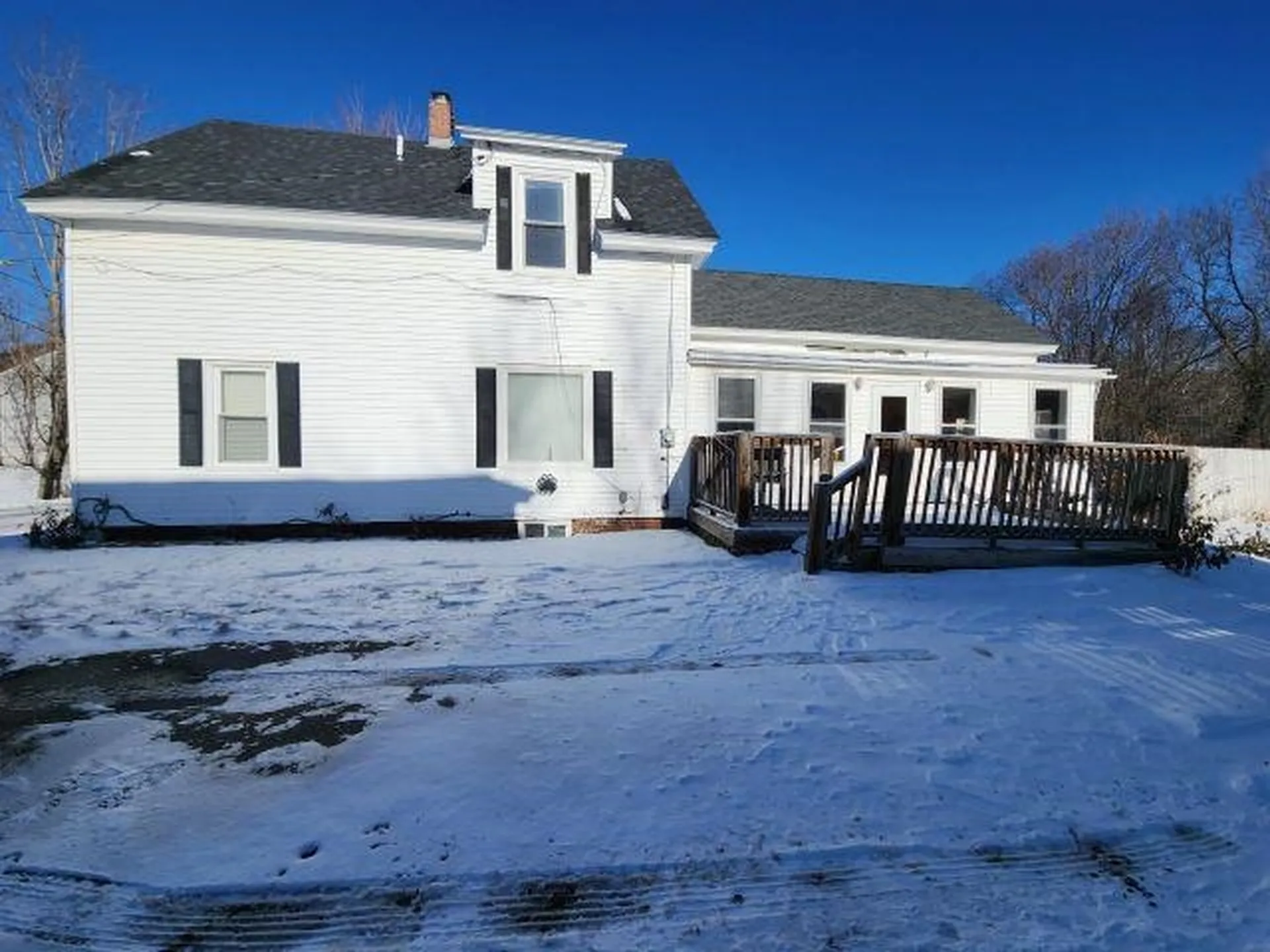 24 Jewel Street Gorham NH 03581