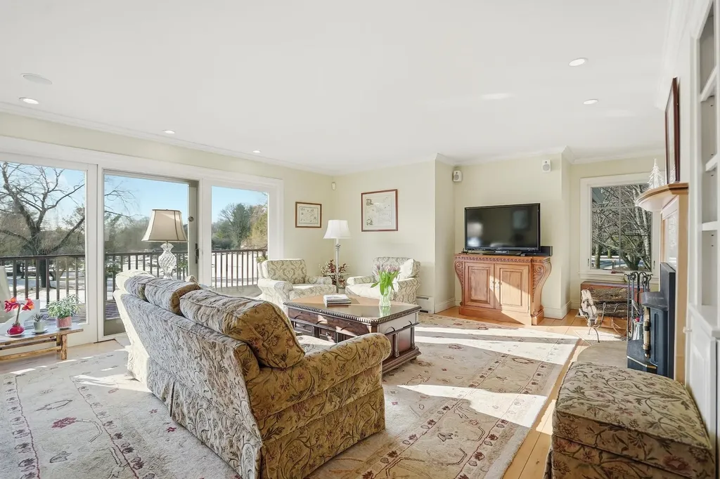 145 Cannon Point Road Charlotte VT 05445