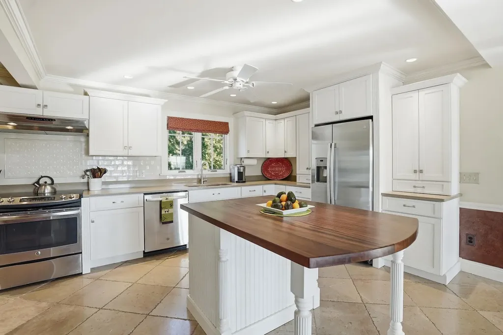 145 Cannon Point Road Charlotte VT 05445