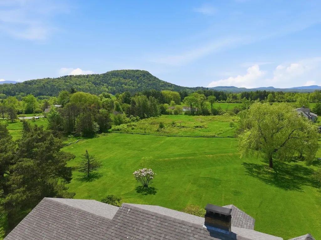 145 Cannon Point Road Charlotte VT 05445