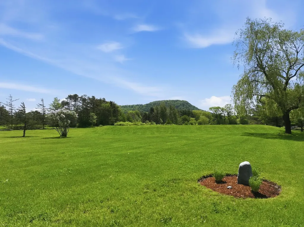 145 Cannon Point Road Charlotte VT 05445