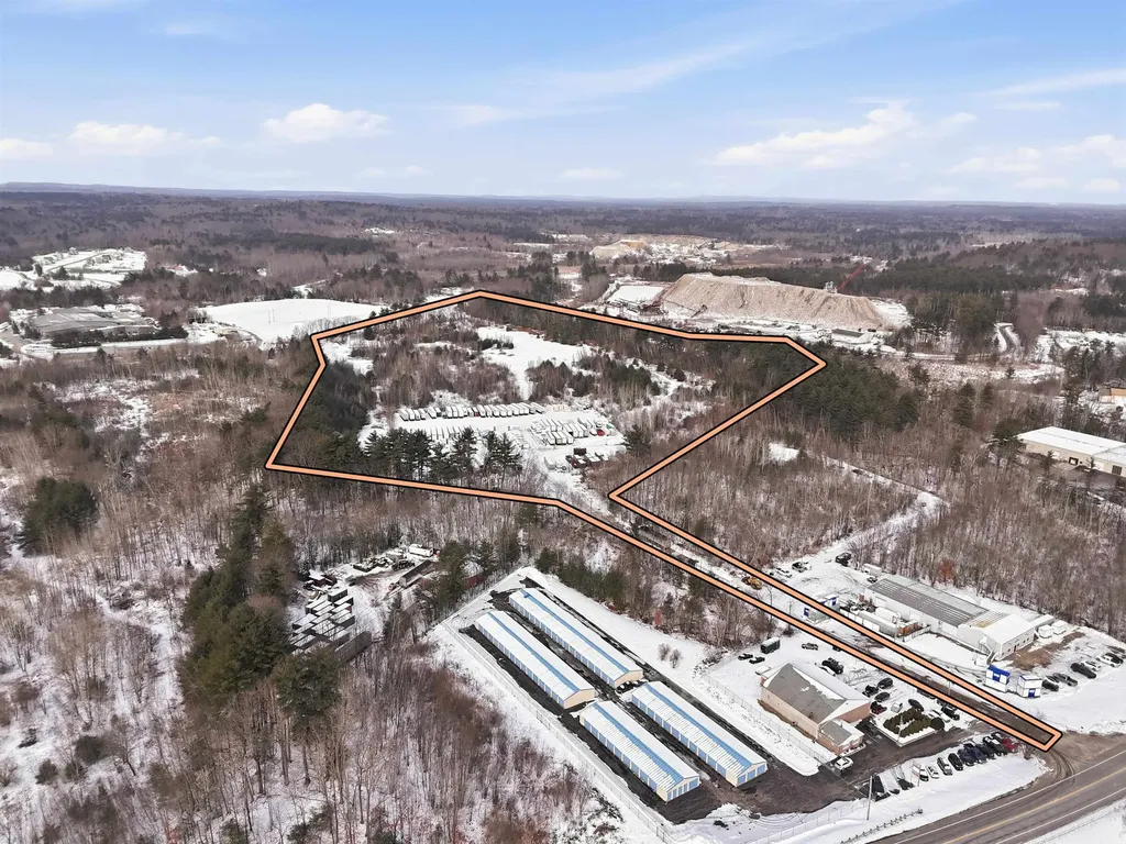 214 A Plasitow Road Plaistow NH 03865