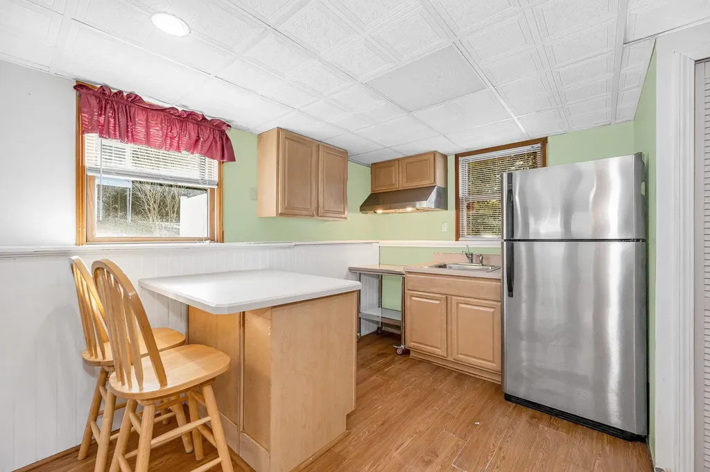 25 Robinhood Road Nashua NH 03062