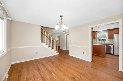 25 Robinhood Road Nashua NH 03062