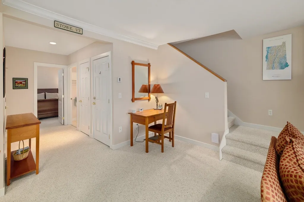 646 Topnotch Drive Stowe VT 05672
