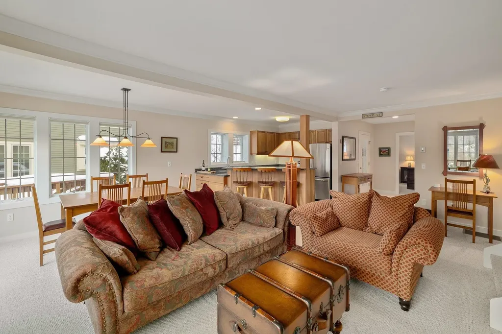 646 Topnotch Drive Stowe VT 05672