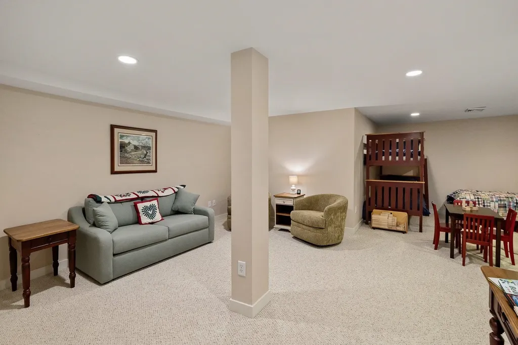 646 Topnotch Drive Stowe VT 05672