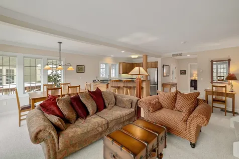 646 Topnotch Drive Stowe VT 05672