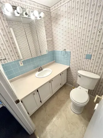 14 Amoskeag Road Concord NH 03301