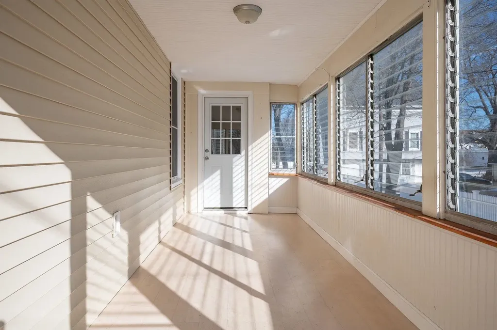 83 Cabot Street Portsmouth NH 03801