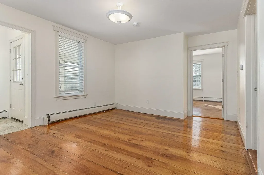 83 Cabot Street Portsmouth NH 03801