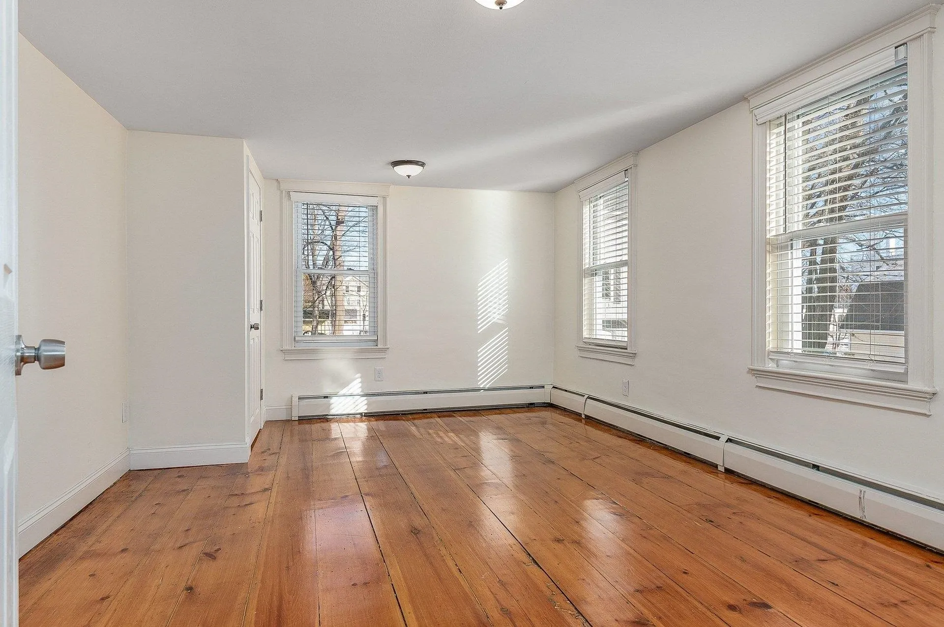 83 Cabot Street Portsmouth NH 03801