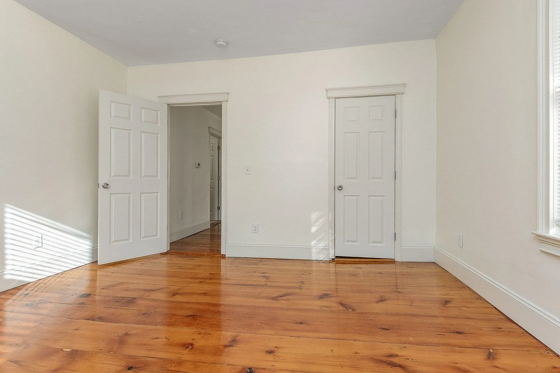 83 Cabot Street Portsmouth NH 03801