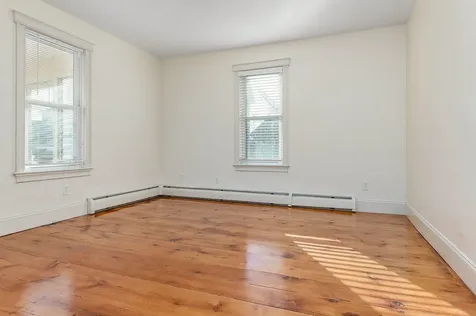 83 Cabot Street Portsmouth NH 03801