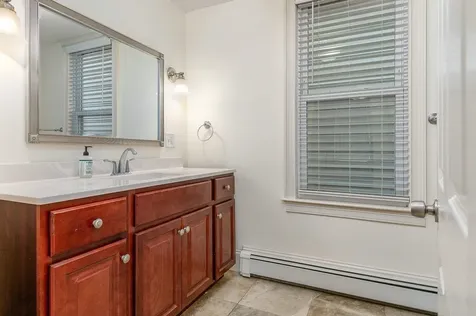 83 Cabot Street Portsmouth NH 03801