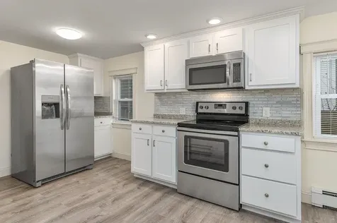 83 Cabot Street Portsmouth NH 03801