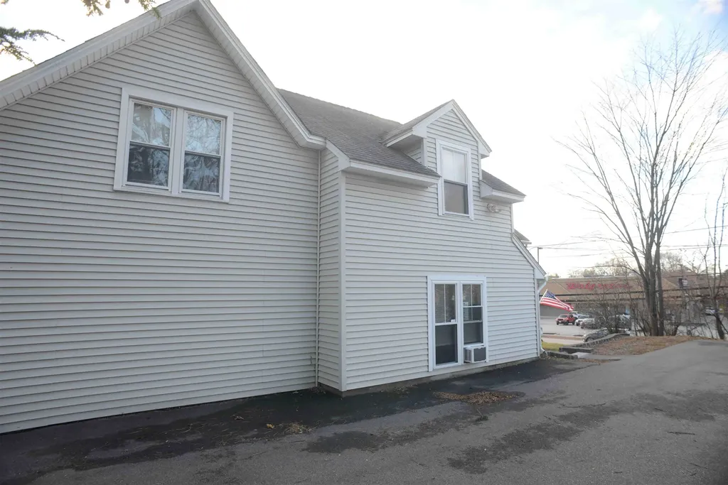 51 Portsmouth Avenue Exeter NH 03833