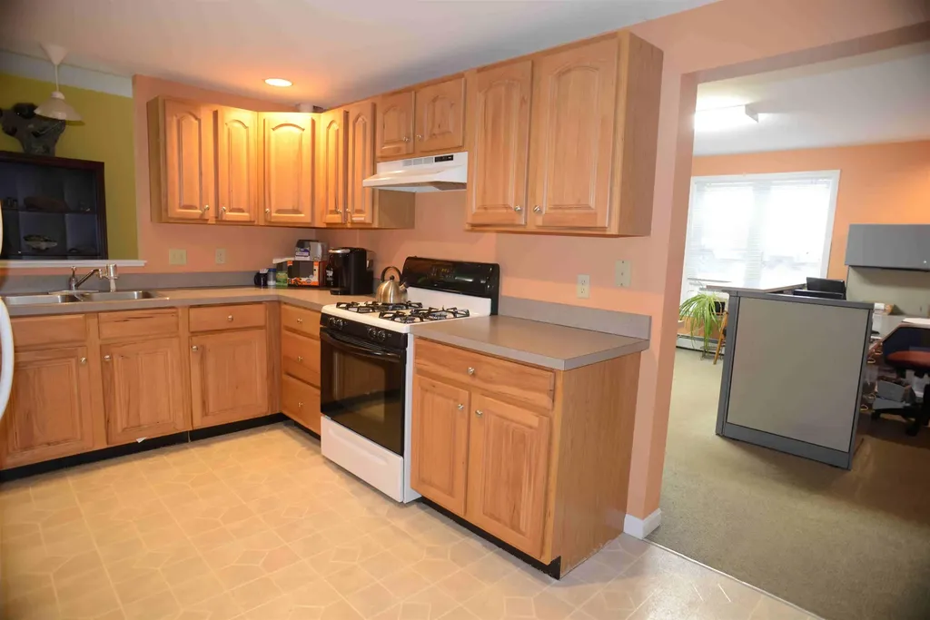 51 Portsmouth Avenue Exeter NH 03833