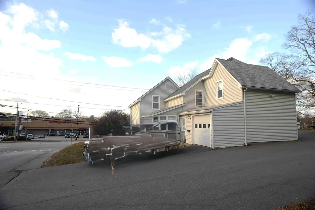 51 Portsmouth Avenue Exeter NH 03833