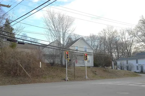 51 Portsmouth Avenue Exeter NH 03833