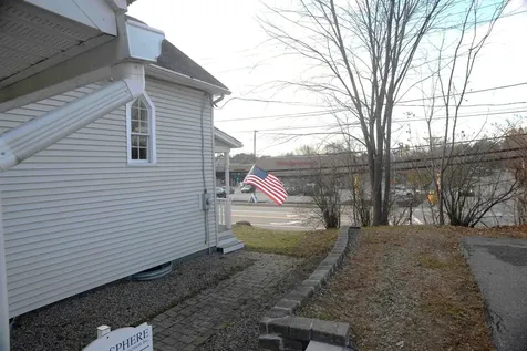 51 Portsmouth Avenue Exeter NH 03833