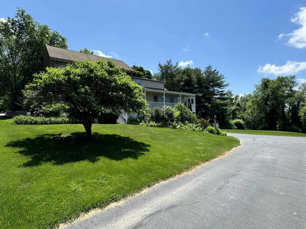 285 East Side Drive Concord NH 03301