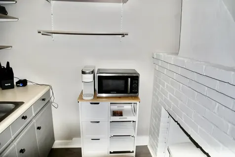 285 East Side Drive Concord NH 03301