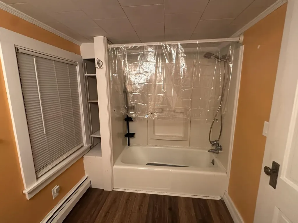 25 Old Wolfeboro Road Alton NH 03809