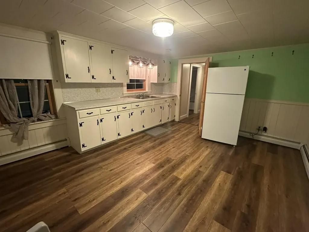 25 Old Wolfeboro Road Alton NH 03809