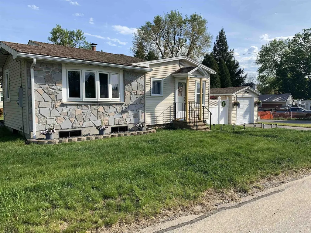 34 Depot Road Manchester NH 03103