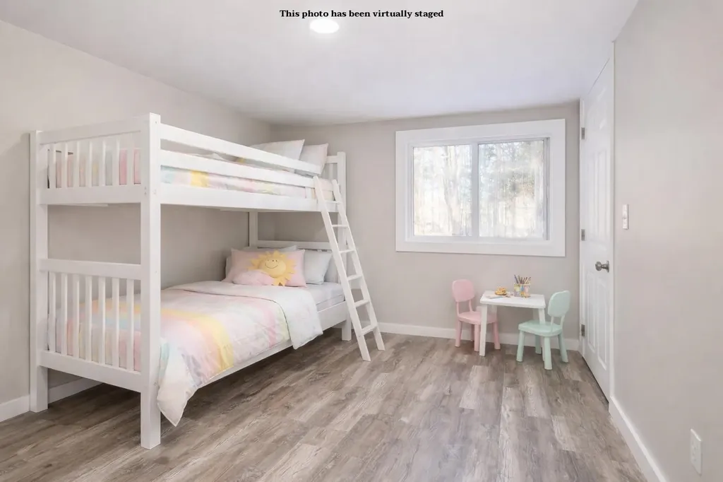 8 Phillips Lane Rochester NH 03868