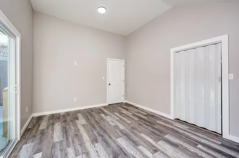 8 Phillips Lane Rochester NH 03868