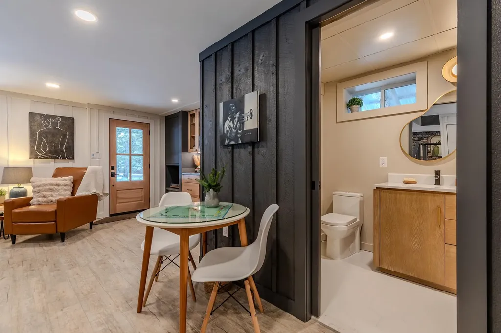 1161 Little Pond Road Londonderry VT 05148