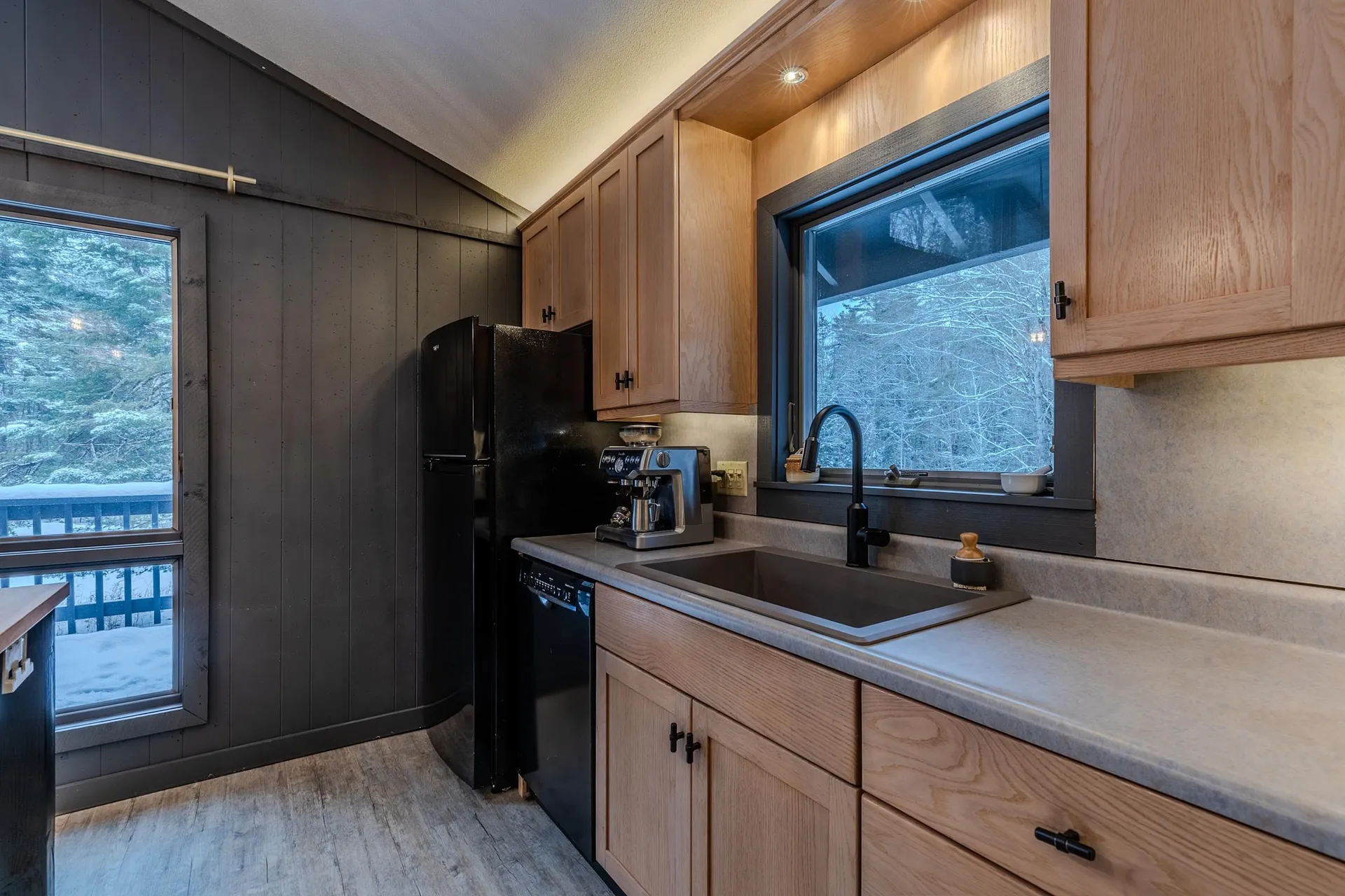 1161 Little Pond Road Londonderry VT 05148