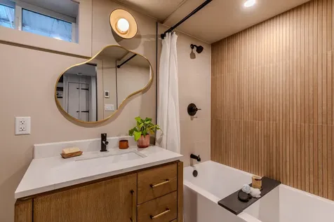 1161 Little Pond Road Londonderry VT 05148