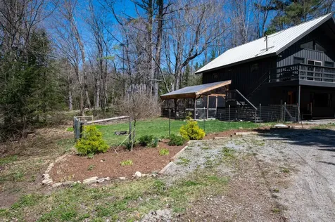 1161 Little Pond Road Londonderry VT 05148