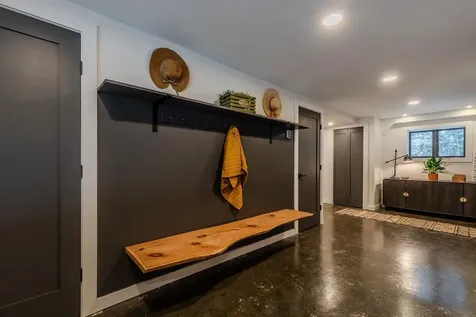 1161 Little Pond Road Londonderry VT 05148