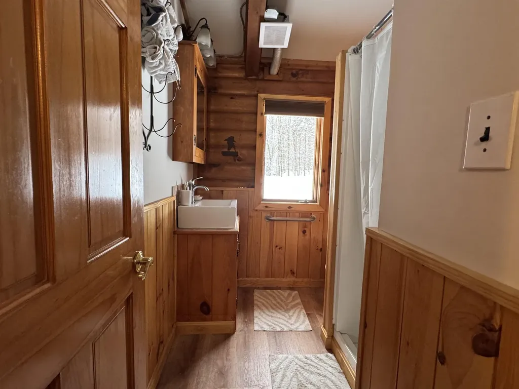 1160 Bergrucken Lane Stamford VT 05352