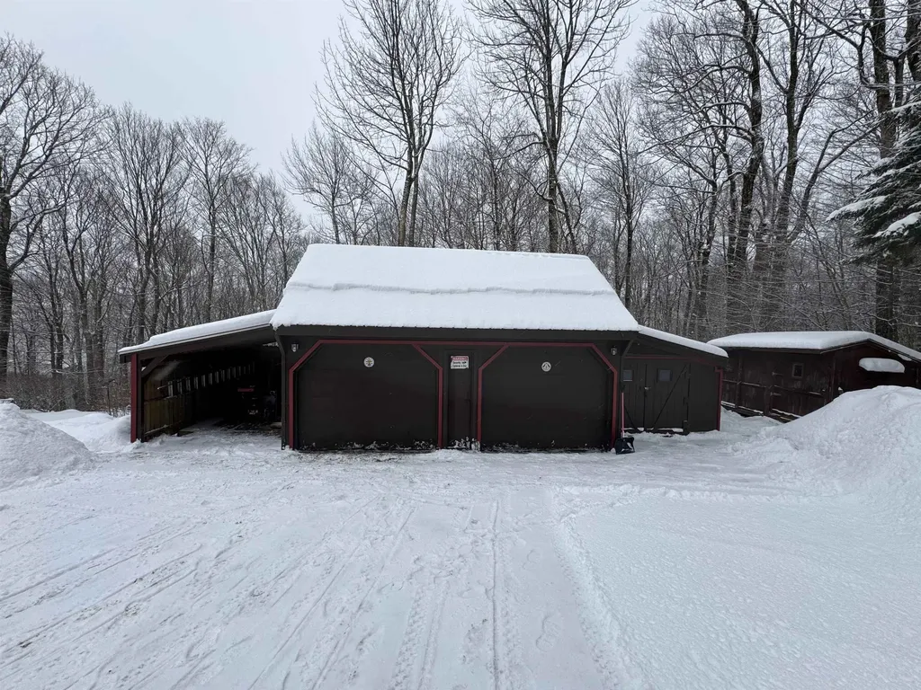 1160 Bergrucken Lane Stamford VT 05352