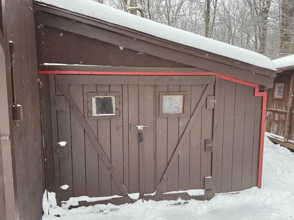 1160 Bergrucken Lane Stamford VT 05352