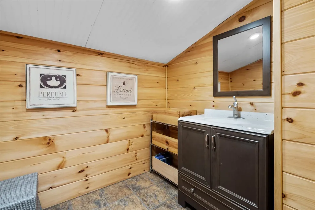 43-45 Elm Street Bristol NH 03222