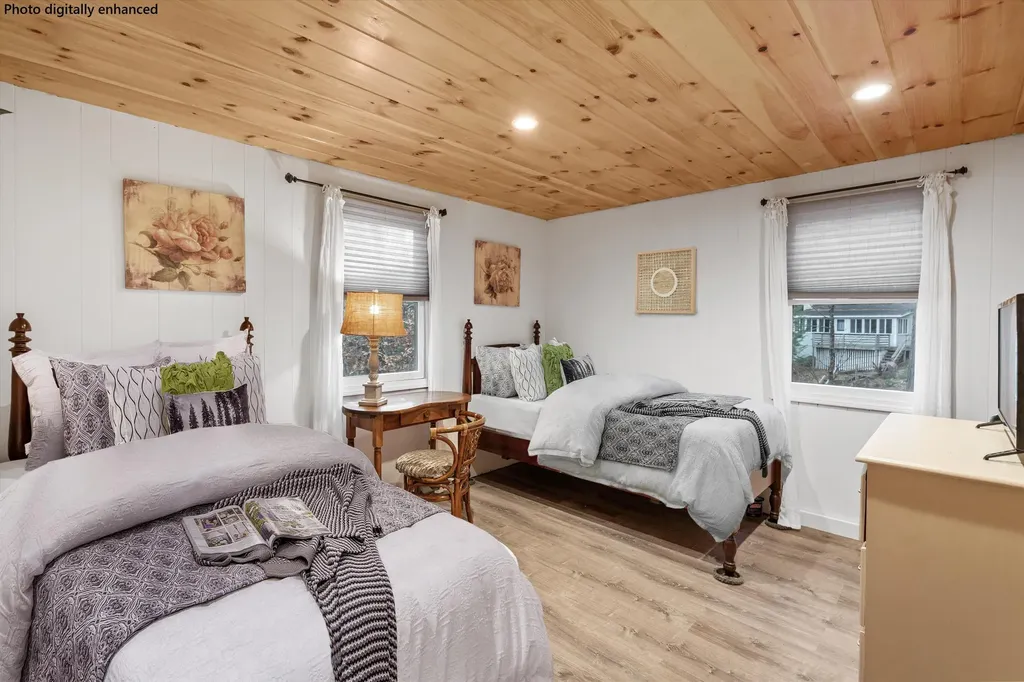 43-45 Elm Street Bristol NH 03222