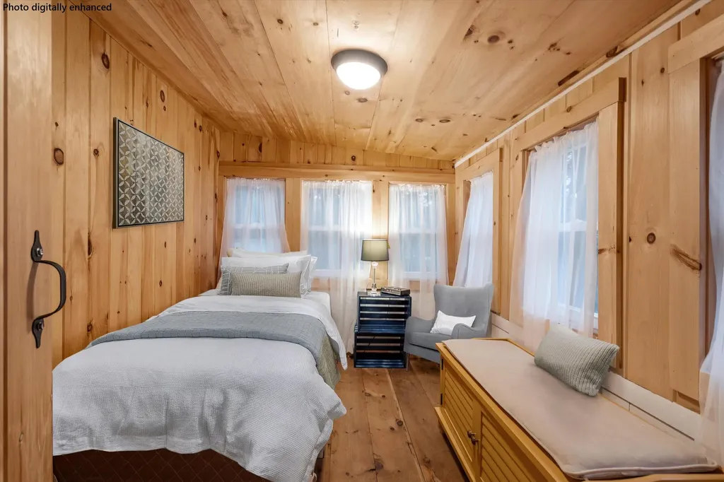 43-45 Elm Street Bristol NH 03222