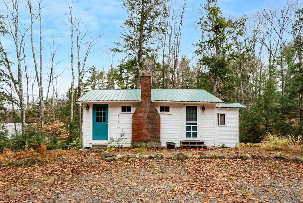 43-45 Elm Street Bristol NH 03222