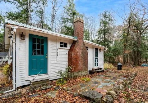 43-45 Elm Street Bristol NH 03222