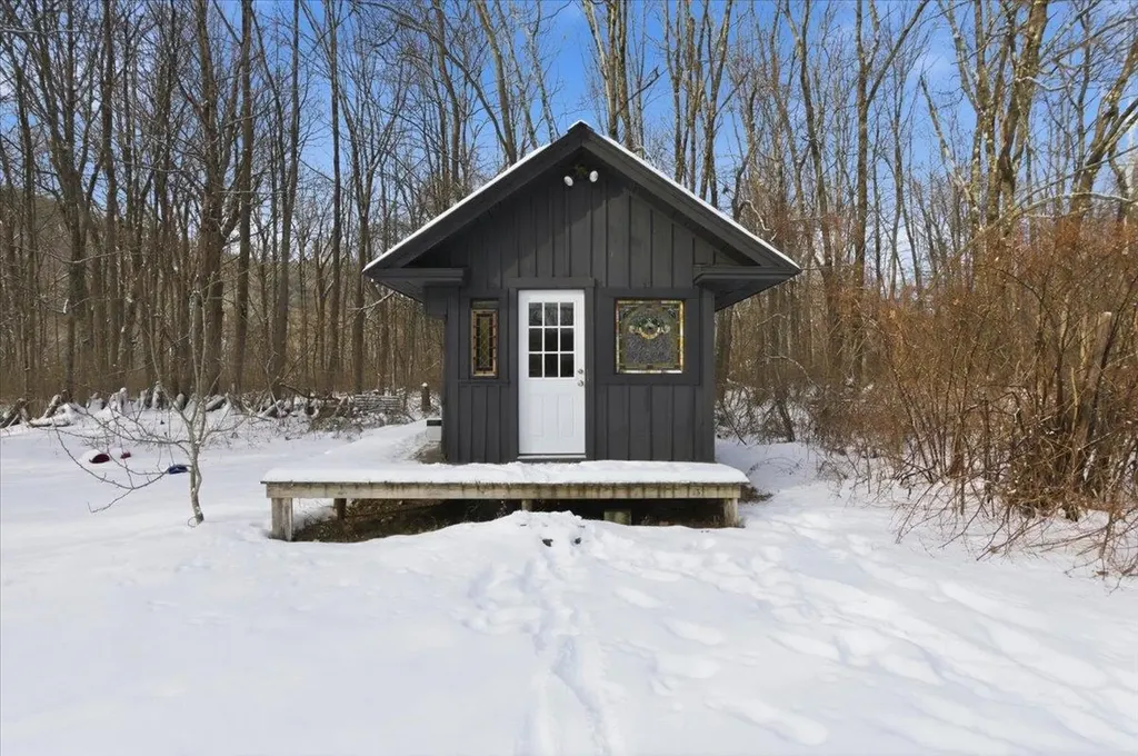 1227 Vermont Route 30 Townshend VT 05353