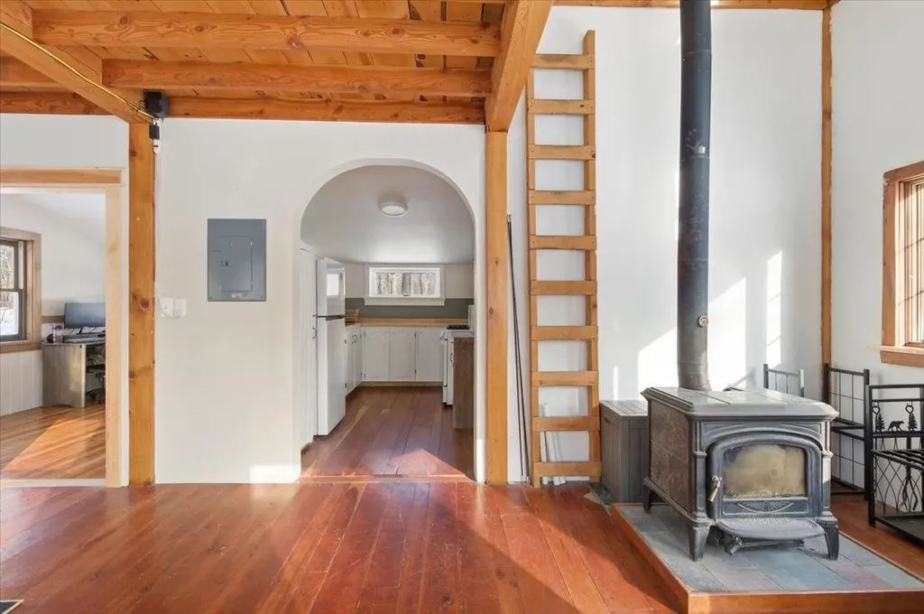 1227 Vermont Route 30 Townshend VT 05353