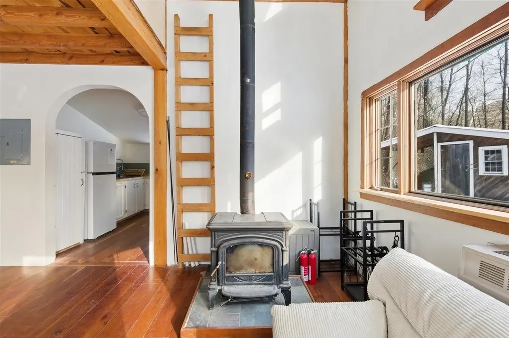 1227 Vermont Route 30 Townshend VT 05353